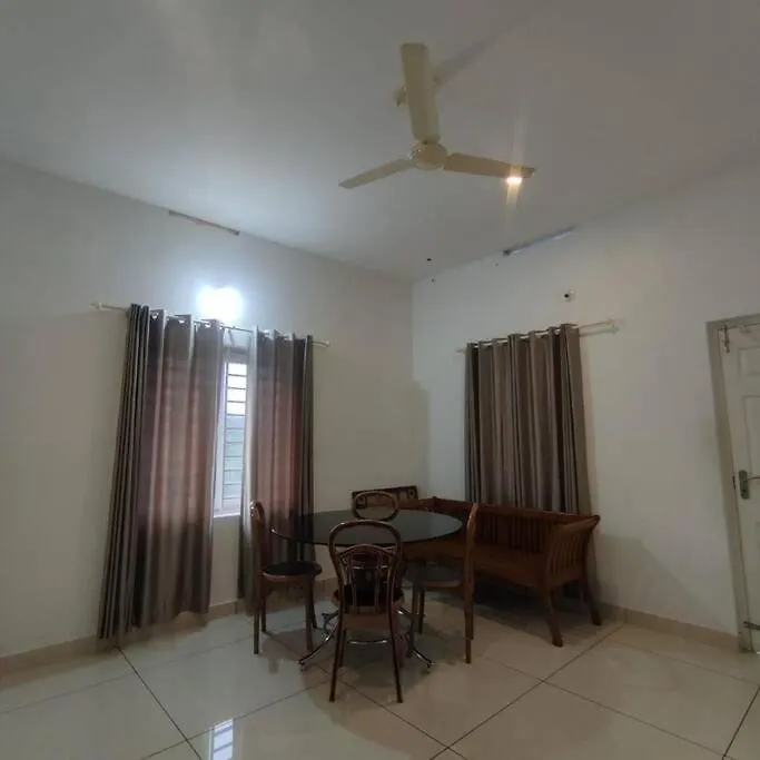 Lägenhet 2Bhk Villa Vythiri, Kunnathidavaka, Kerala